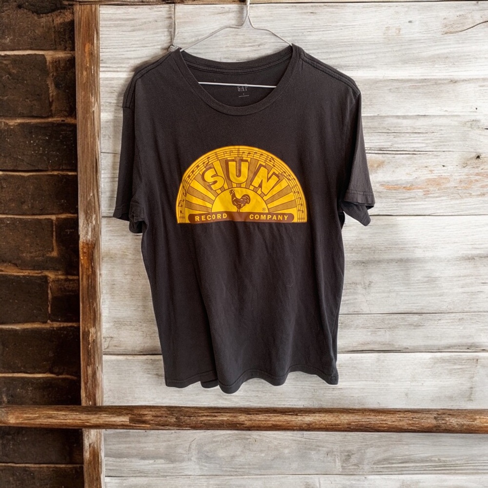 GAP Black Tee with Yellow “Sun Record Company” Graphic